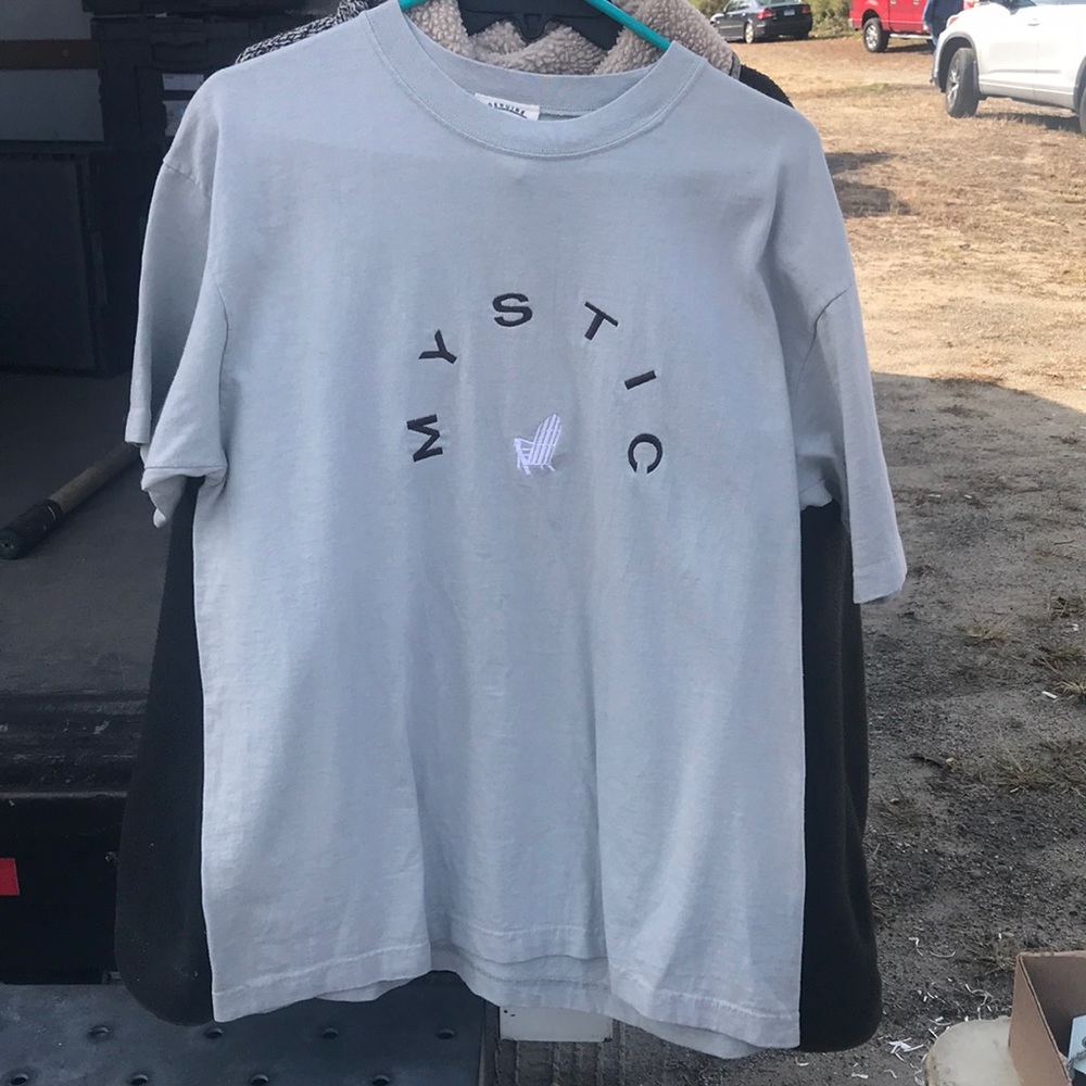 mystic tee
